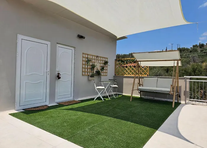 μέντα 1 アパート カラマタ